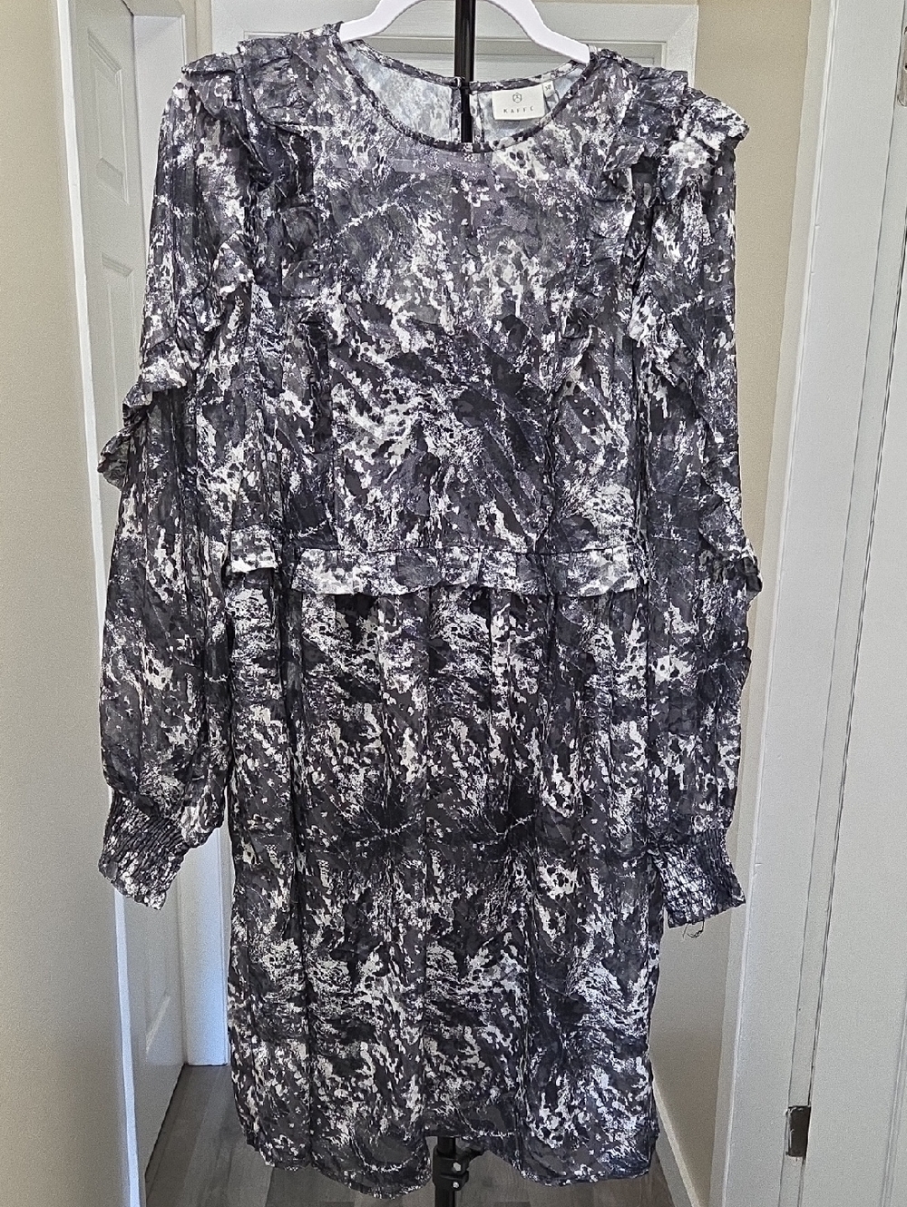 NWT Kaffe Black & White Marble Print Mesh Ruffle Dress 2-In-1 Sheer Sleeve - Picture 3 of 13